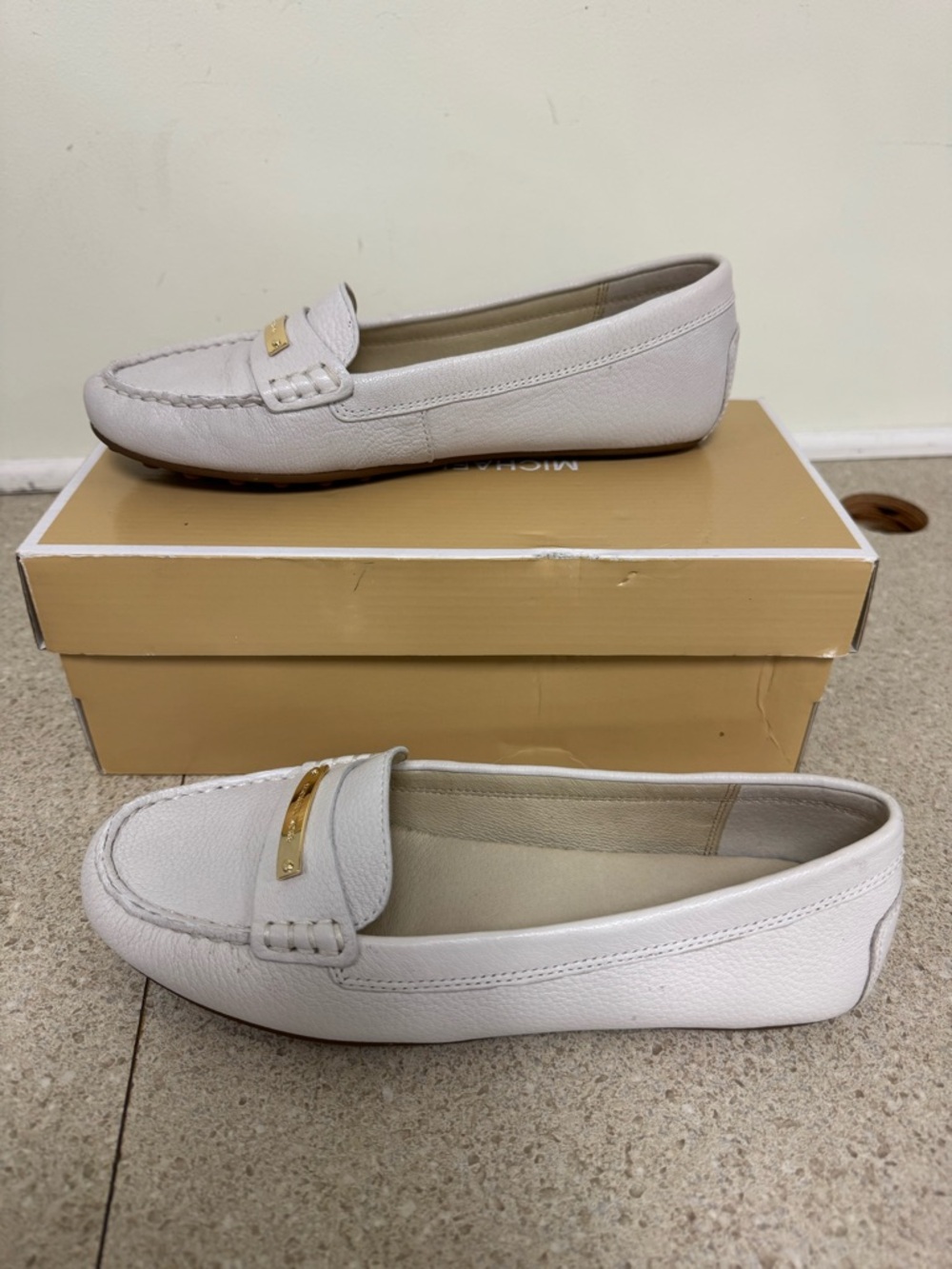 Michael Kors White Leather Driving Moccasins with Gold Accent
